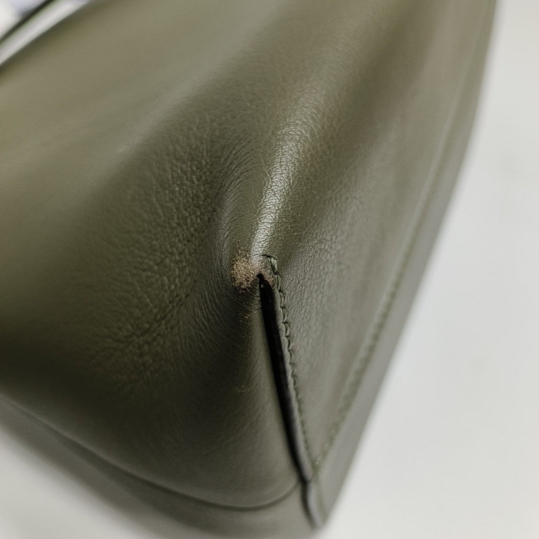 By The Way Medium Calfskin Green