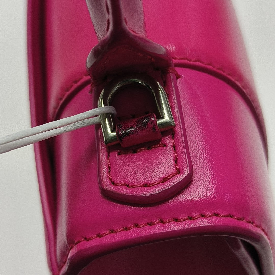 Hourglass XS Quilted Calfskin Red