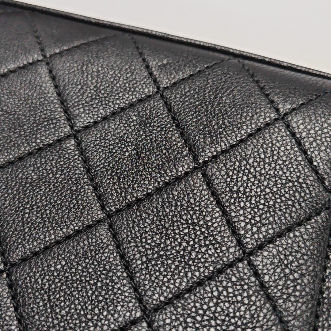 LABEL CLICK Medium Quilted Calfskin Black