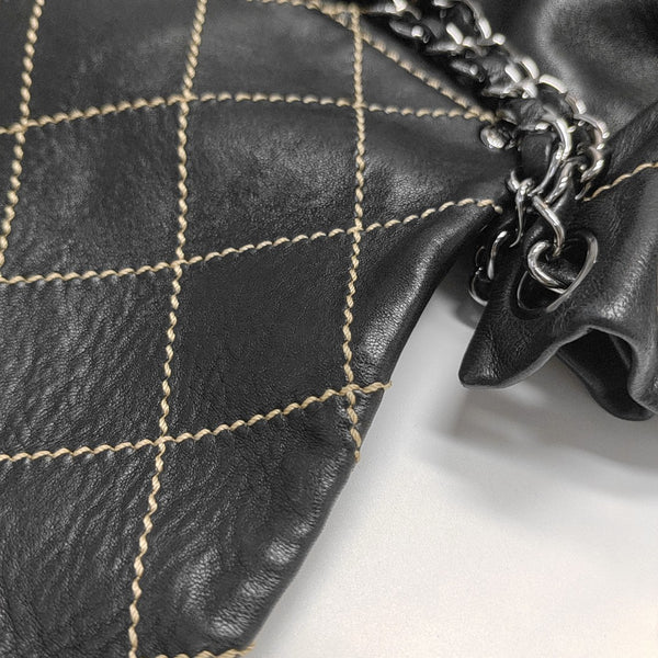 Quilted Lambskin Shoulder Bag Black