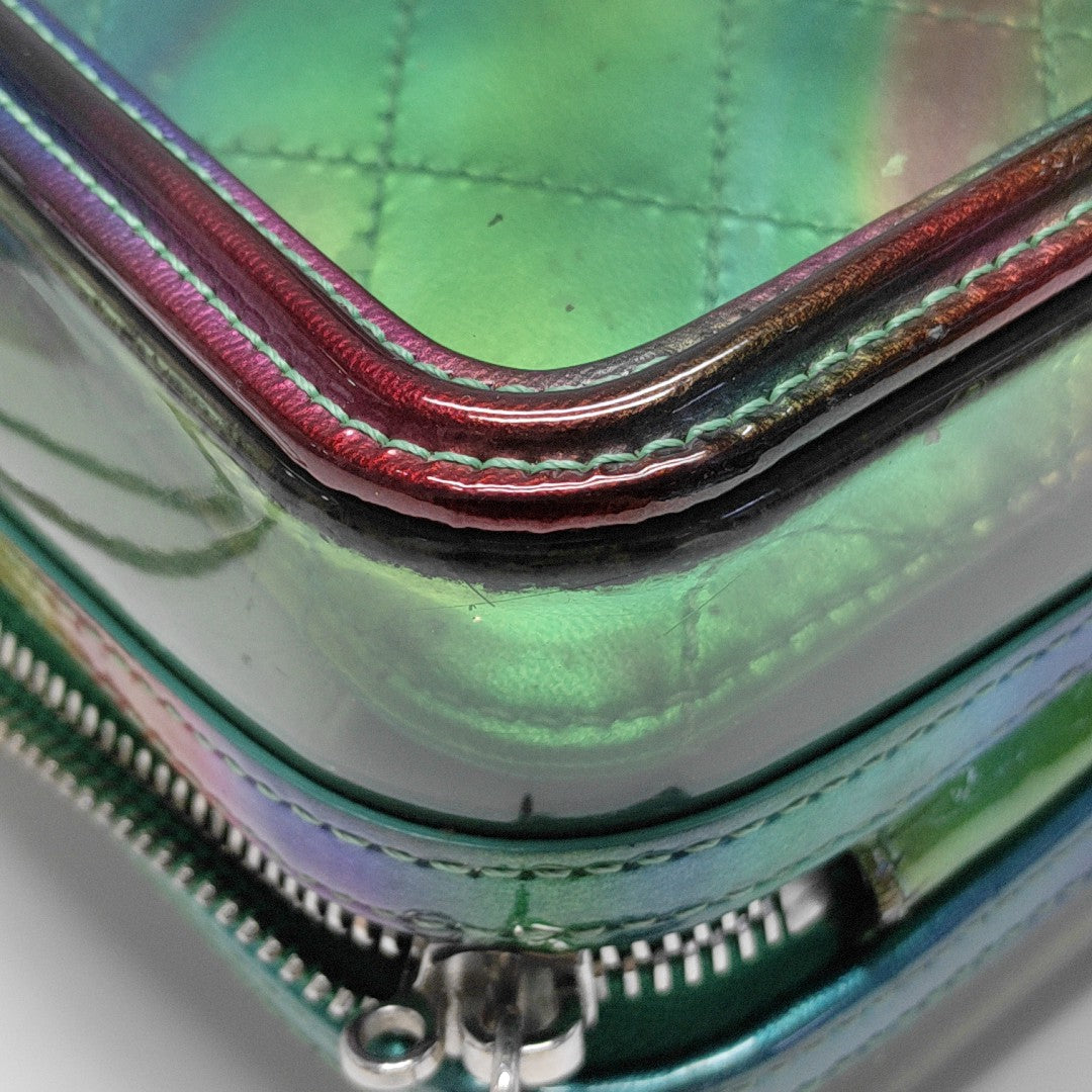 FILIGREE Quilted Plastic Green