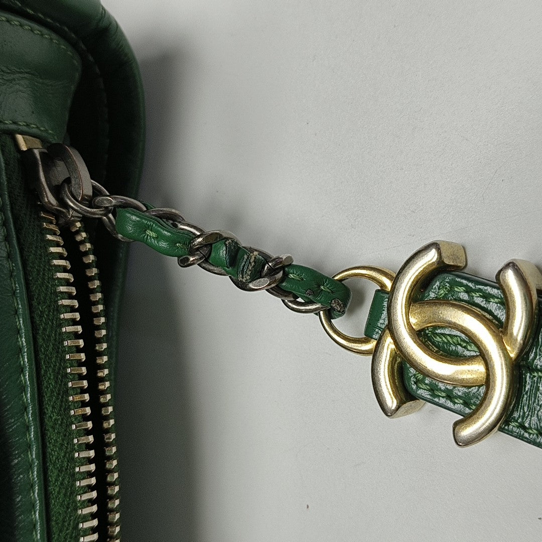 GABRIELLE Small Quilted Calfskin Green