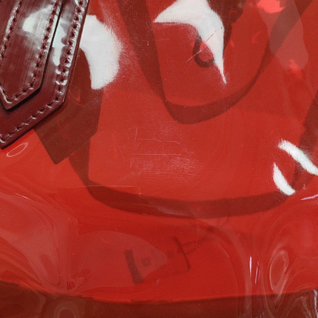 Plastic Red