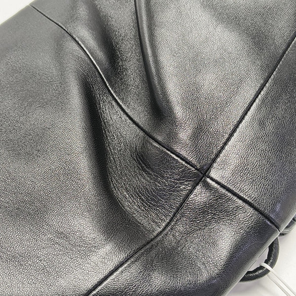 BV Trine Lambskin Black