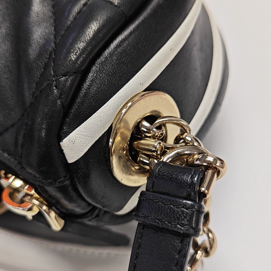 Dior Vibe Hobo Quilted Lambskin Black