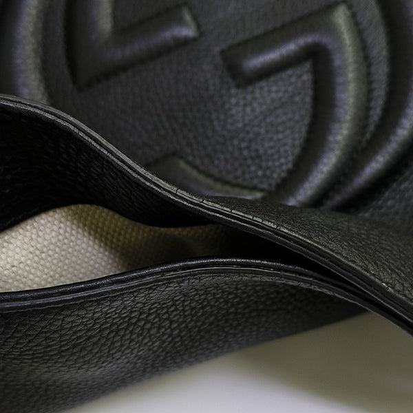 Soho Medium Calfskin Black