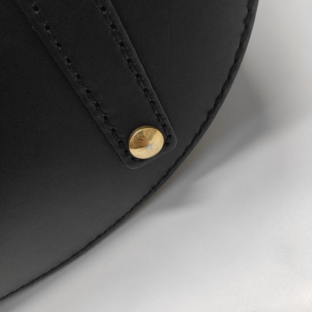 The Bucket Calfskin Black