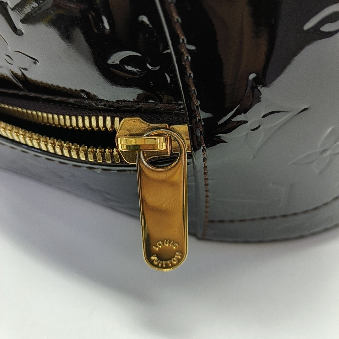 SUMMIT DRIVE Patent Leather Red