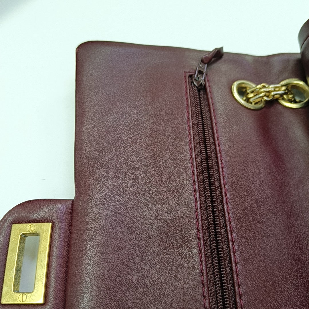 2.55 225 (small) Quilted Patent Leather Red