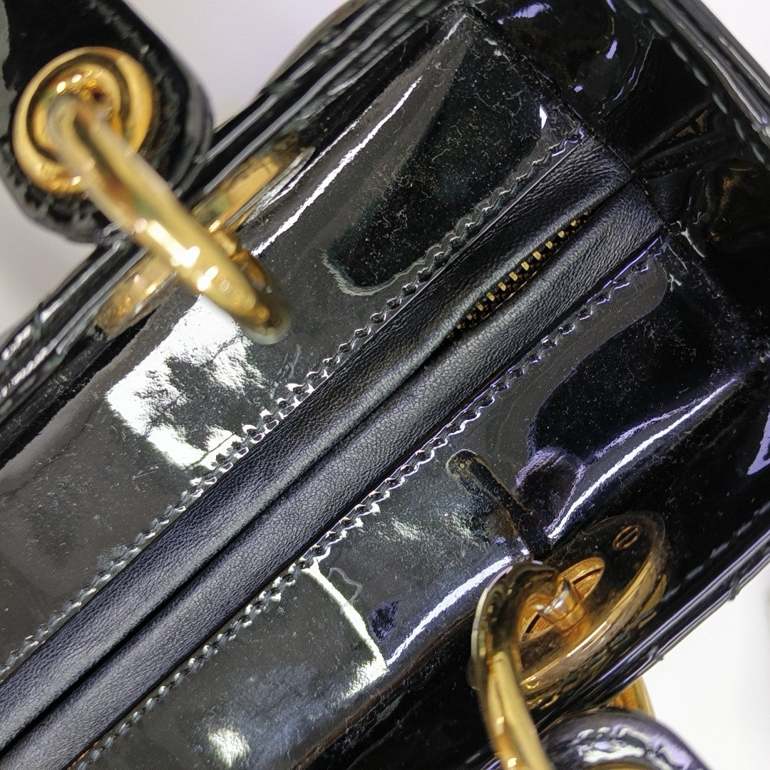 Lady Dior Medium Cannage Patent Leather Black