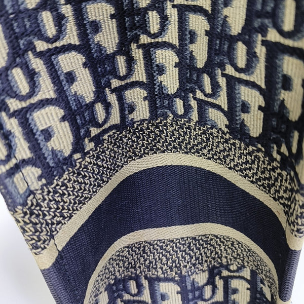 Book Tote Medium Oblique Canvas Blue