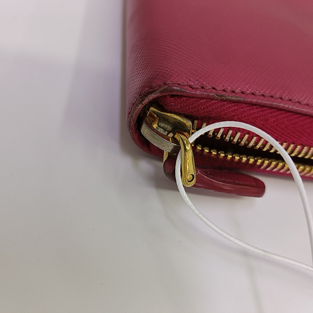 Zippy Wallet Saffiano Calfskin Red Wallet