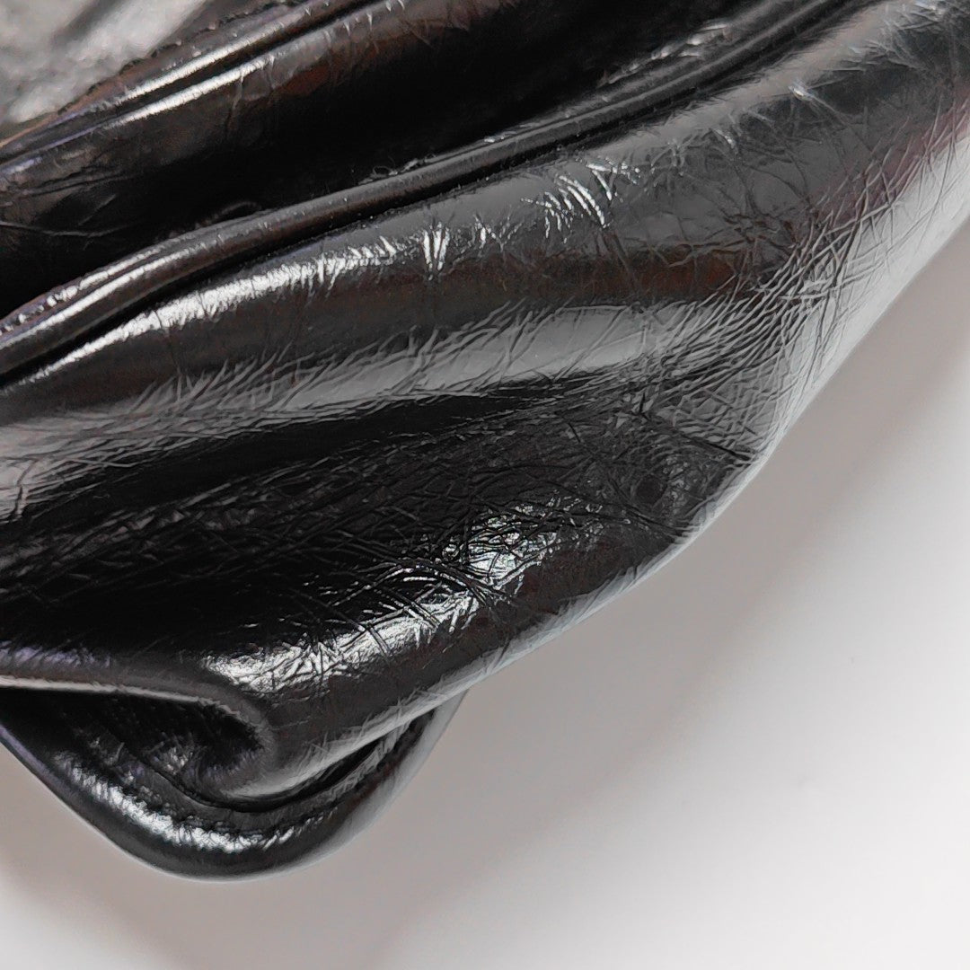 NIKI Medium Chevron Calfskin Black