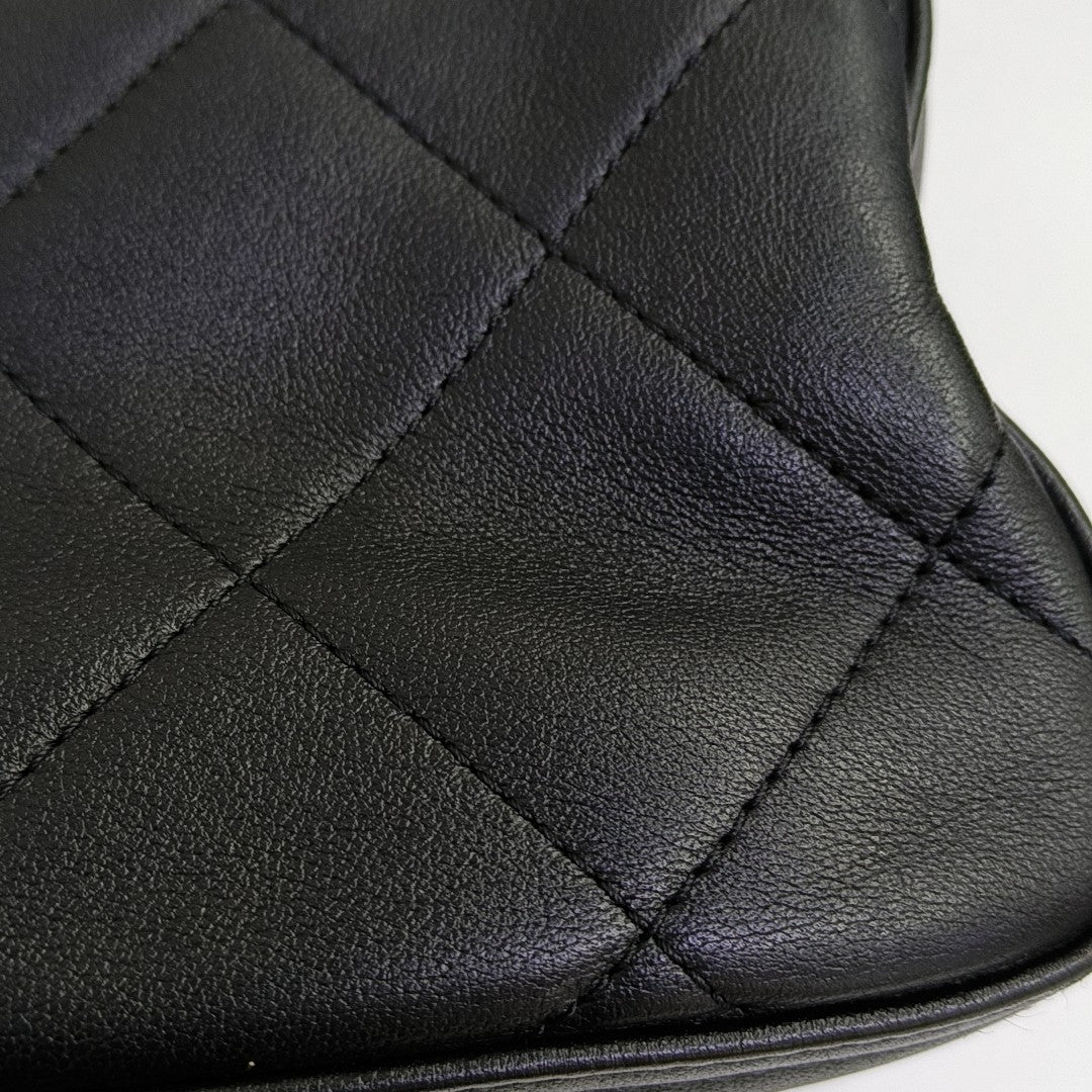 Quilted Lambskin Shoulder Bag Black