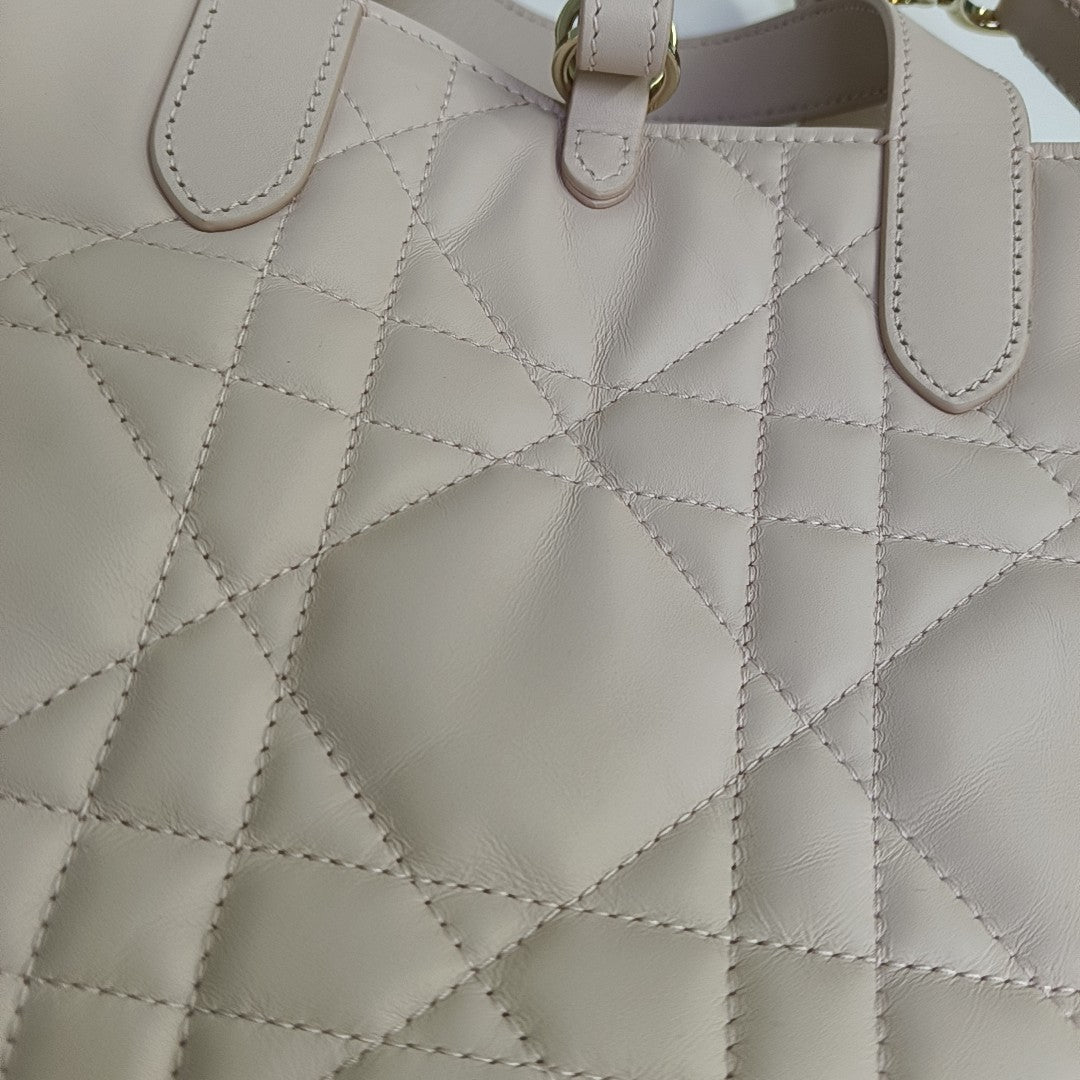 Toujours Small Cannage Calfskin Pink