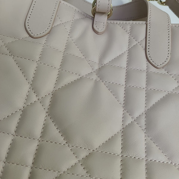Toujours Small Cannage Calfskin Pink