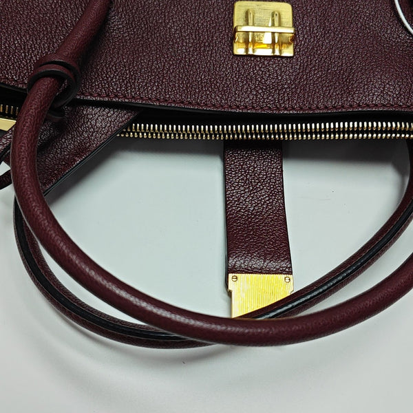 Calfskin Shoulder Bag Red