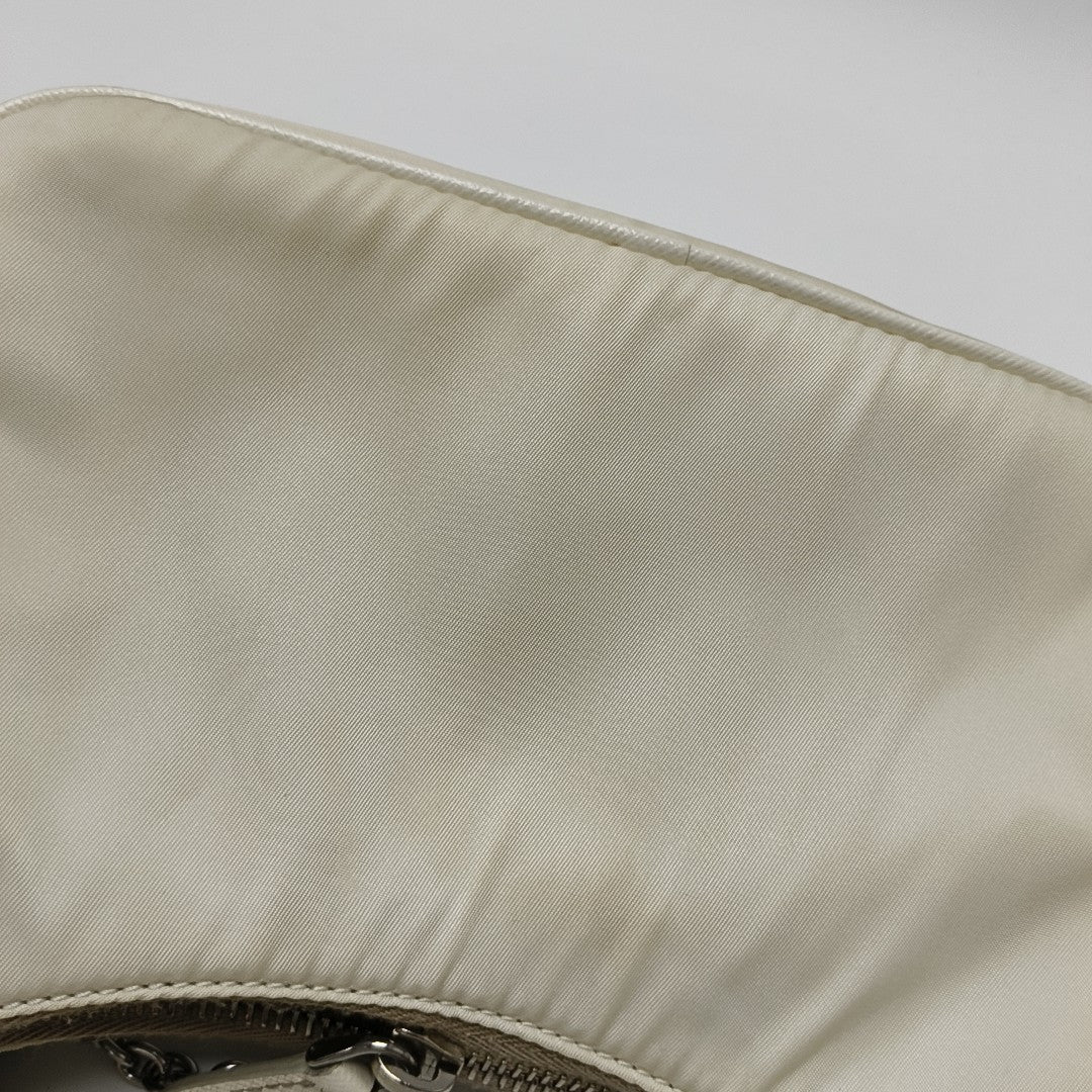Re-Edition2005 Mini Nylon White