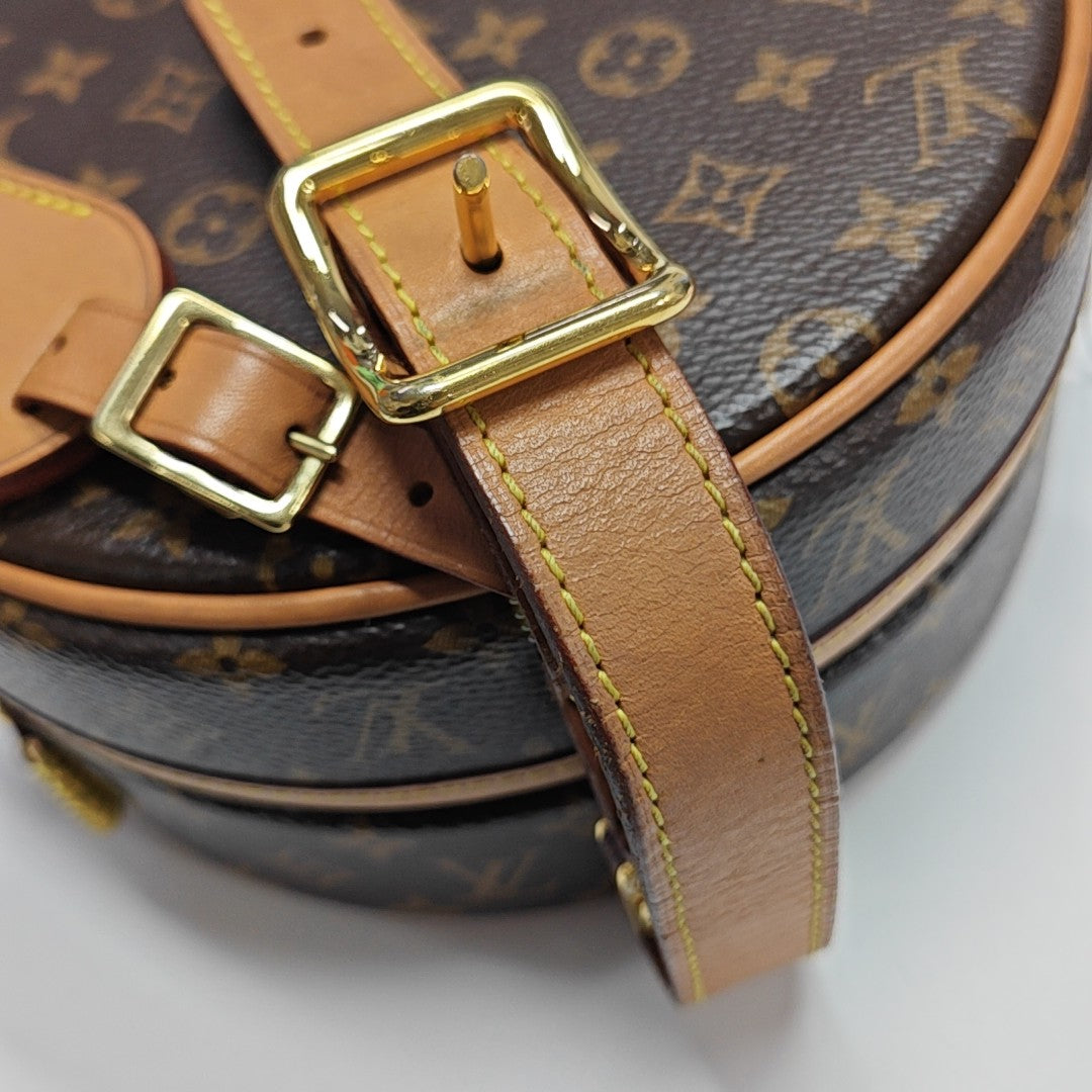 BOITE CHAPEAU PM Monogram Coated Canvas Brown