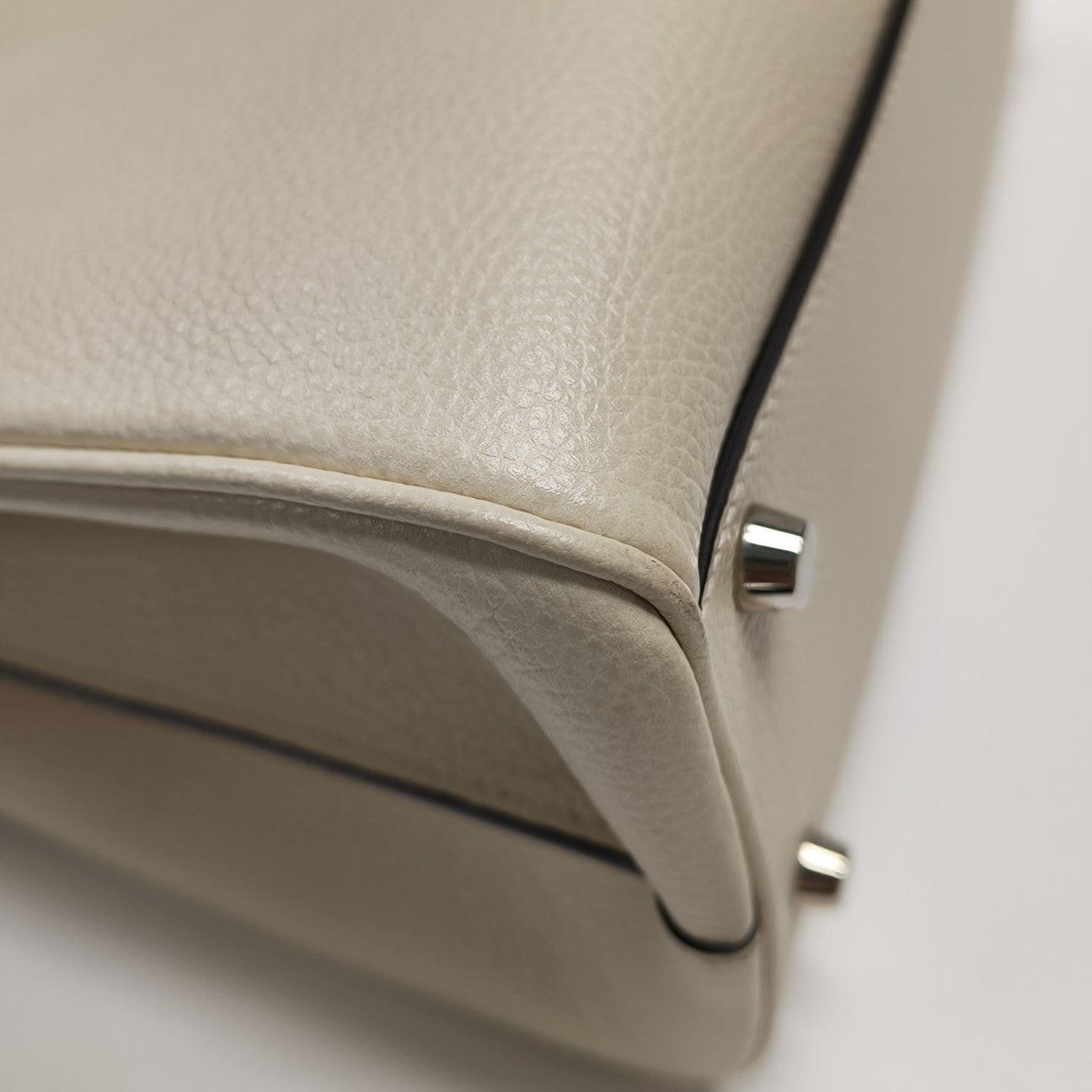 Zumi Small Calfskin White