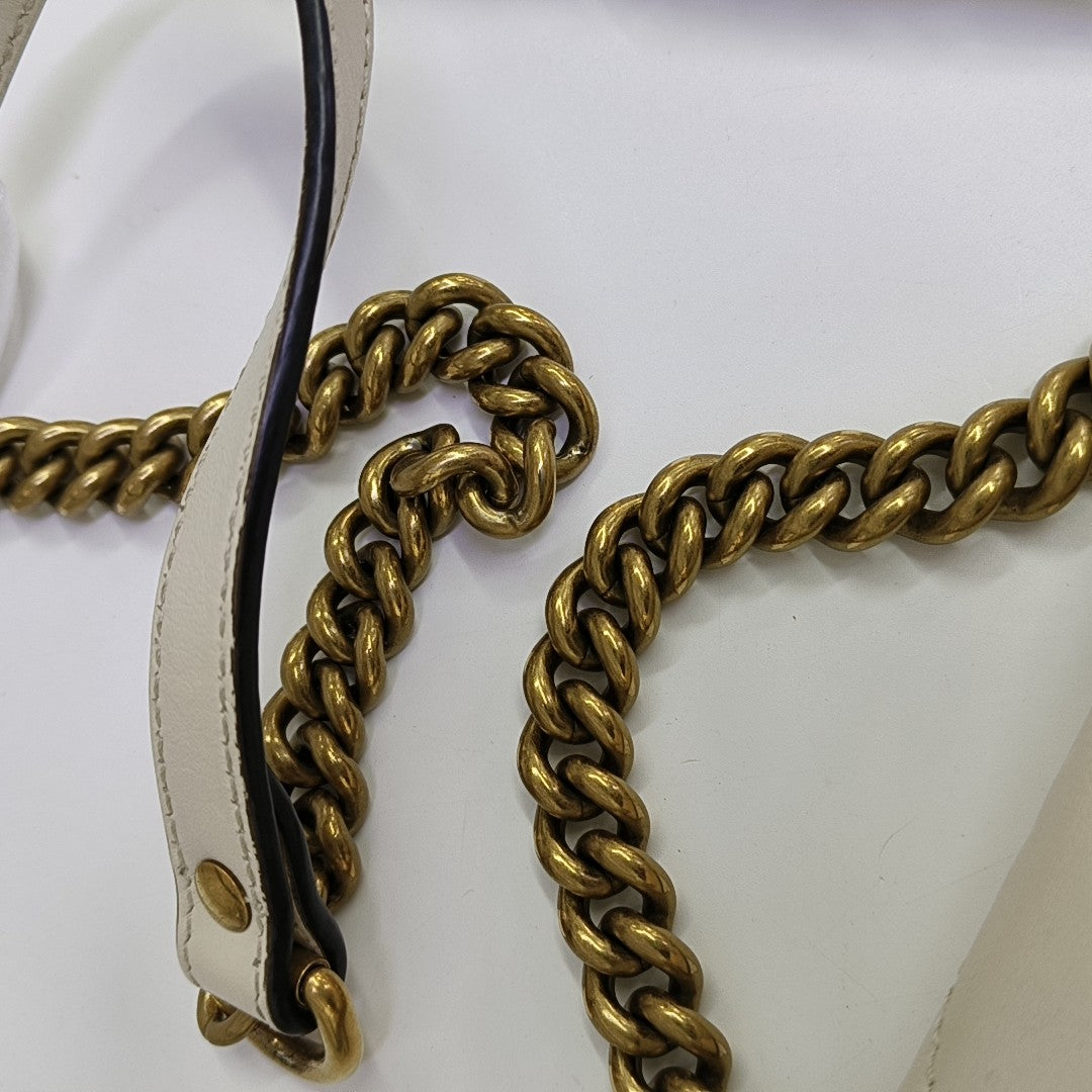 GG Marmont Medium Quilted Calfskin White