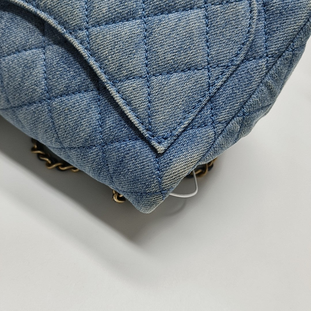 CLASSIC FLAP Mini Quilted Denim Blue