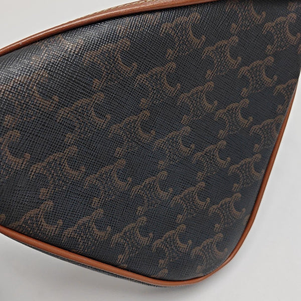 TRIANGLE Coated Canvas Brown