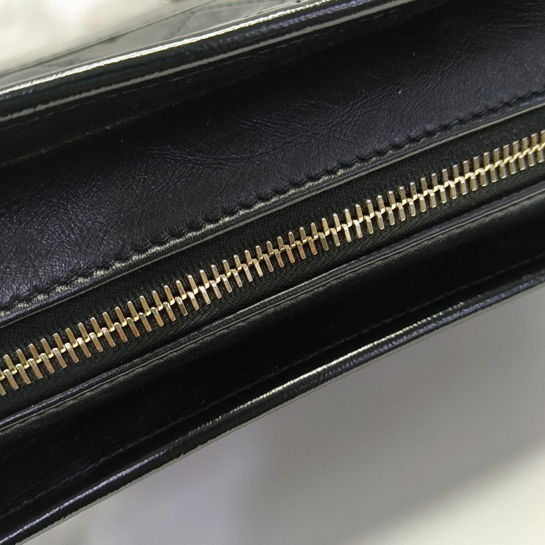 GABRIELLE Medium Quilted Calfskin Black