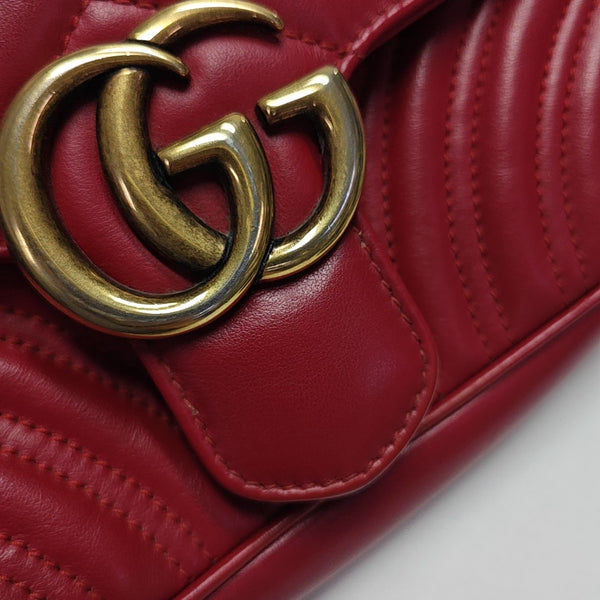 GG Marmont Small Quilted Calfskin Red