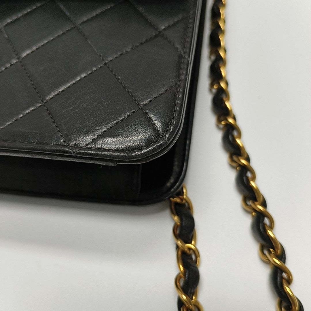 Quilted Lambskin Black