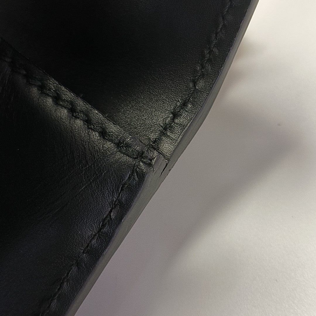 Padlock Medium Monogram Calfskin Black