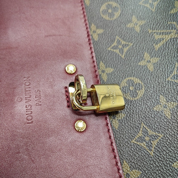 VÉNUS Monogram Coated Canvas Brown
