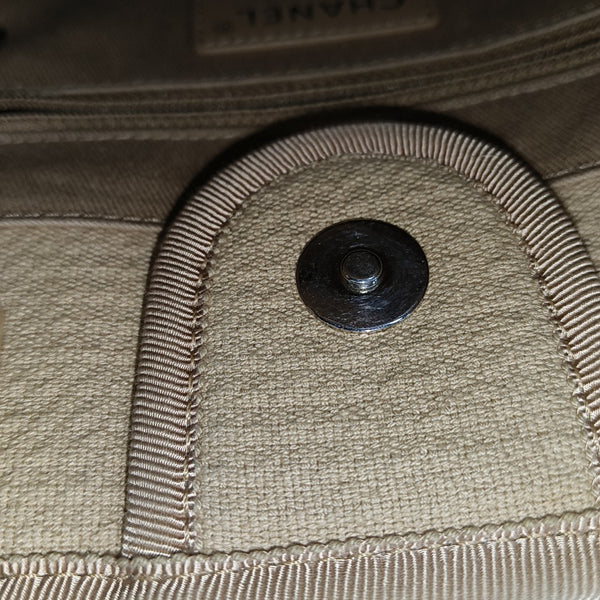 Authenticated pre-owned  DEAUVILLE Canvas Beige - Tote Bag at Looply