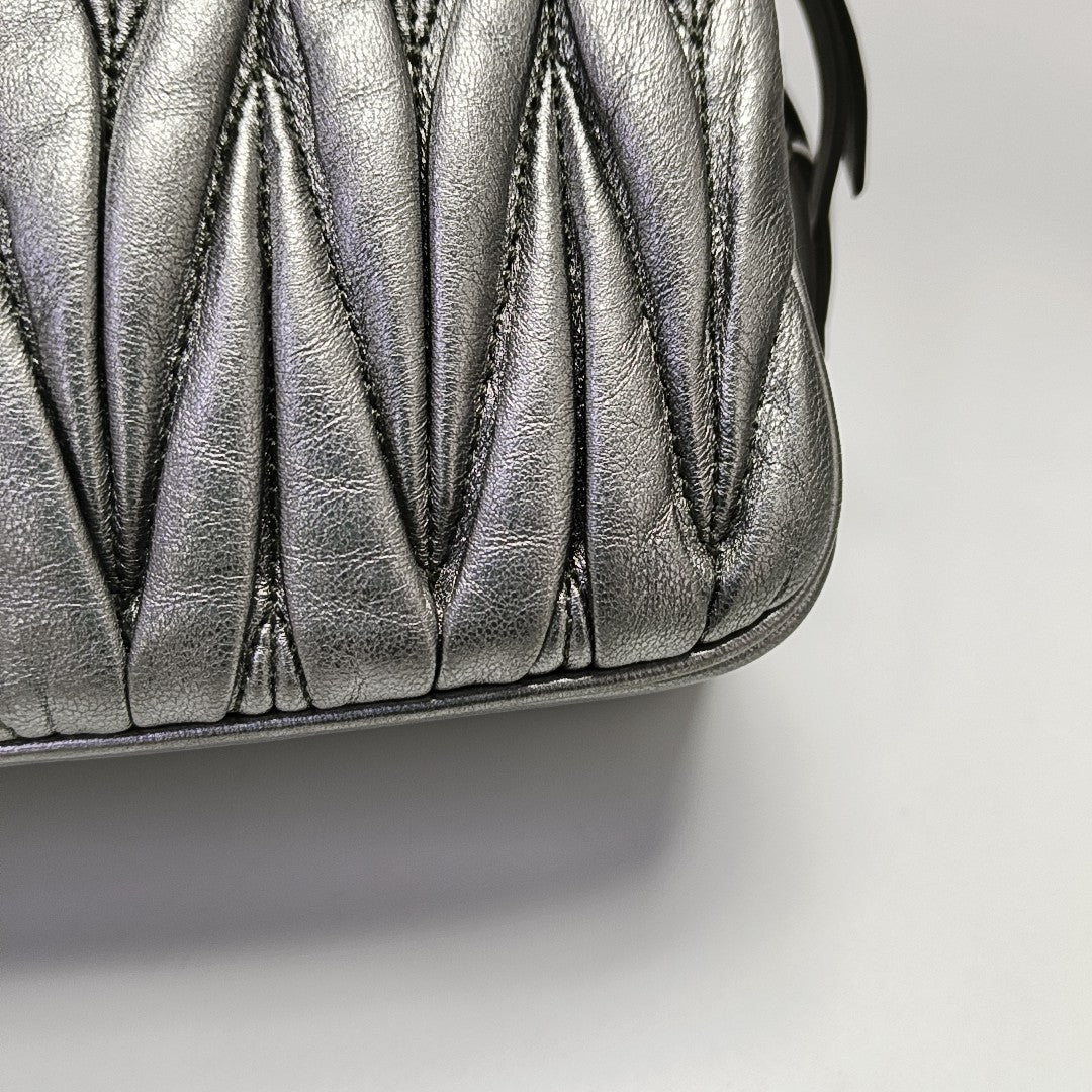 Quilted Lambskin Shoulder Bag Silver