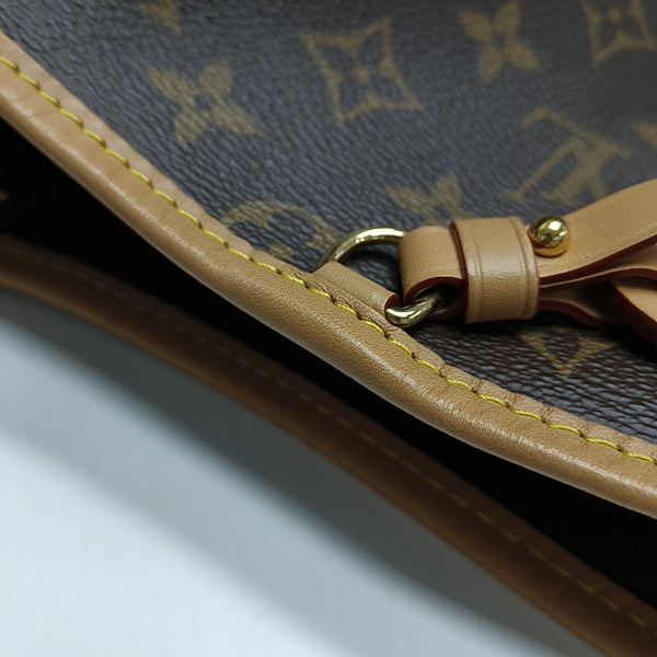 CARRYALL MM Monogram Coated Canvas Brown