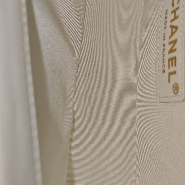 BOY CHANEL Small Quilted Calfskin White