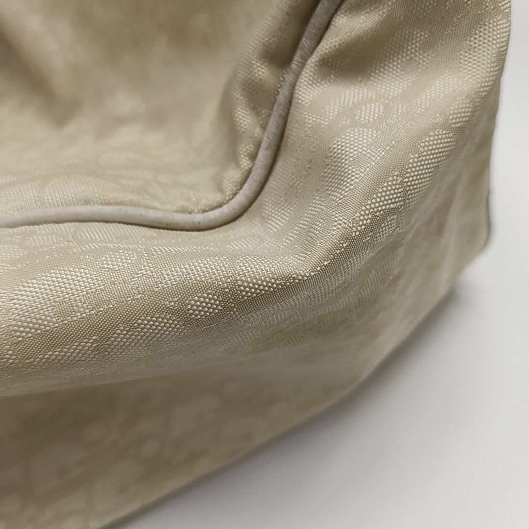 Lovely Oblique Canvas Beige