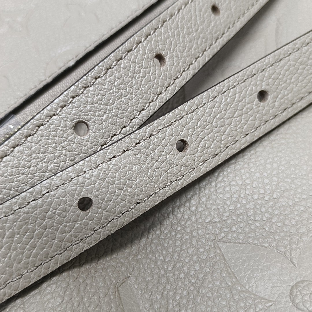 CARRYALL MM Monogram Calfskin Gray