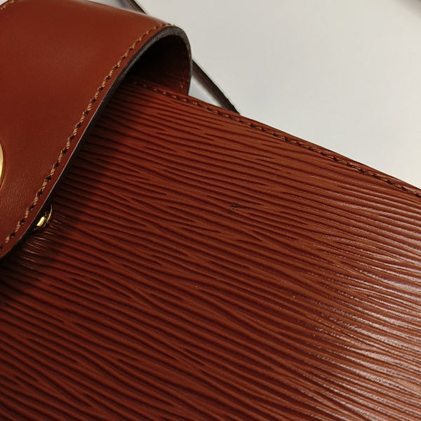 CAPUCHIN Epi Brown