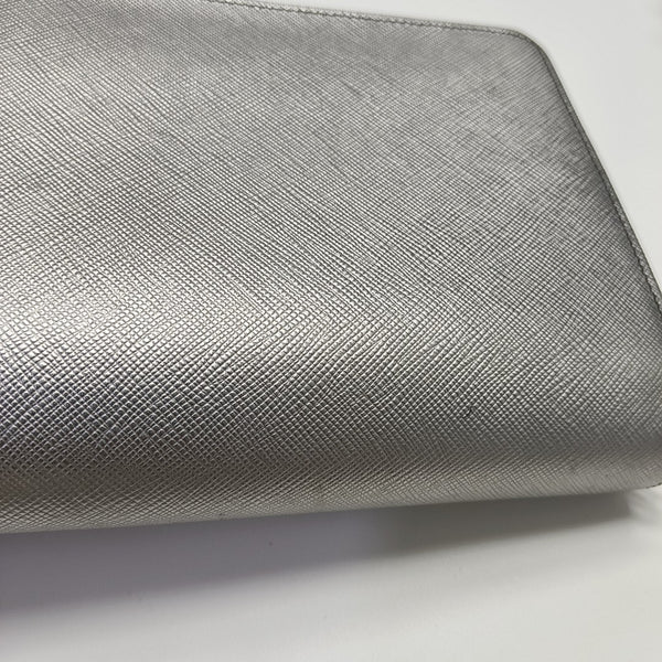 Saffiano Calfskin Shoulder Bag Silver