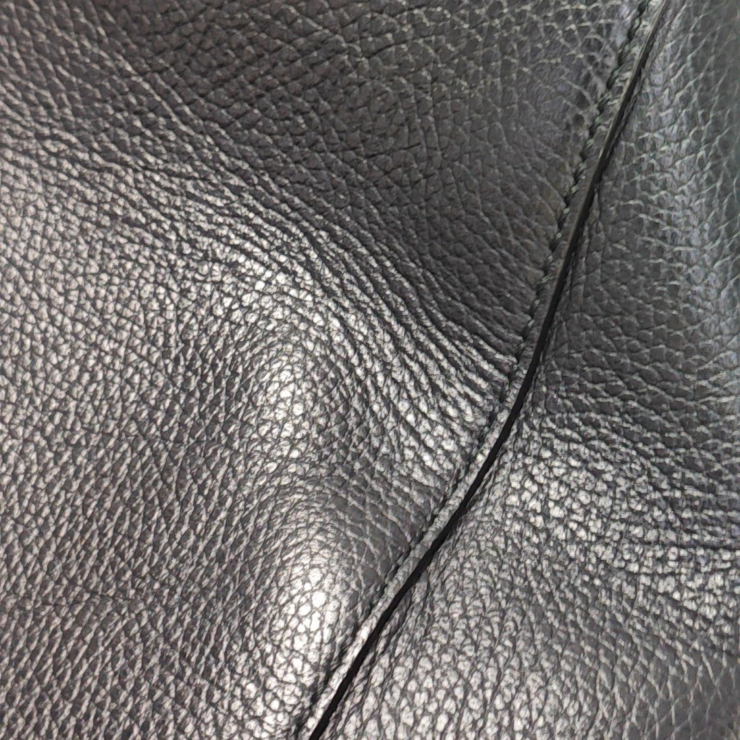Swing Calfskin Black