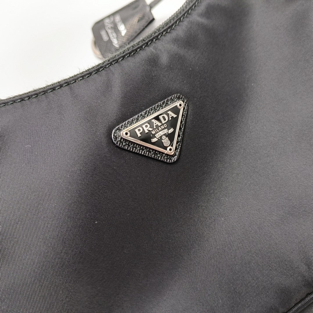 Re-Edition2000 Mini Nylon Negro