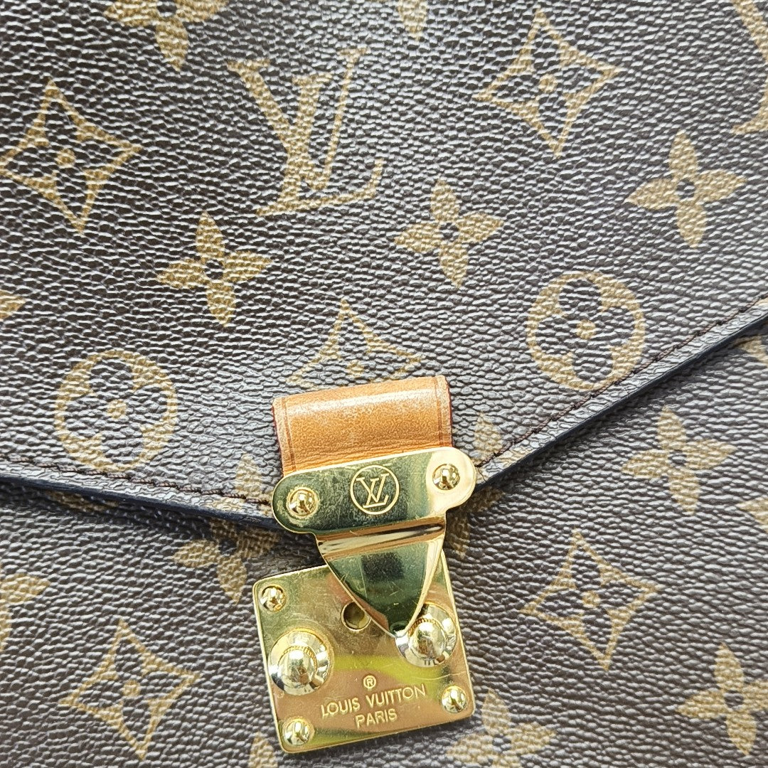 Lona Revestida Monogram marrón Métis MM