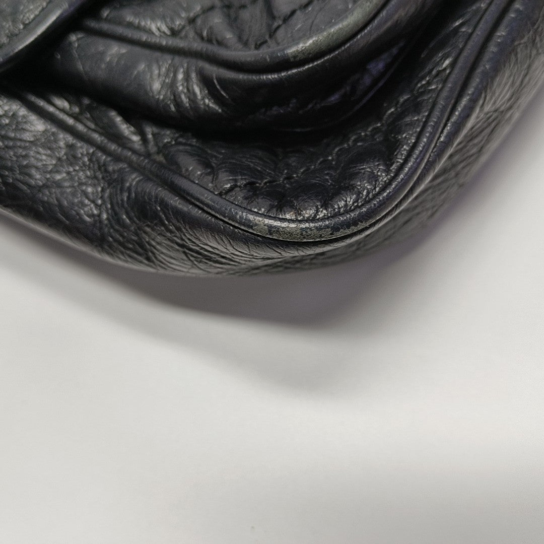 NIKI Medium Chevron Calfskin Black