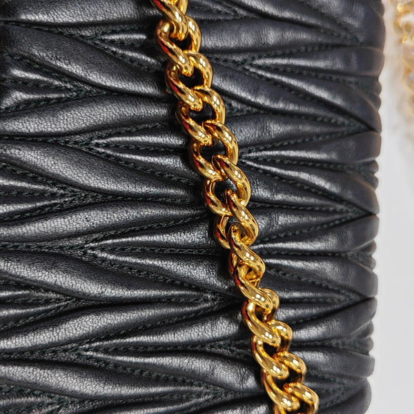 Matelassé Quilted Lambskin Black