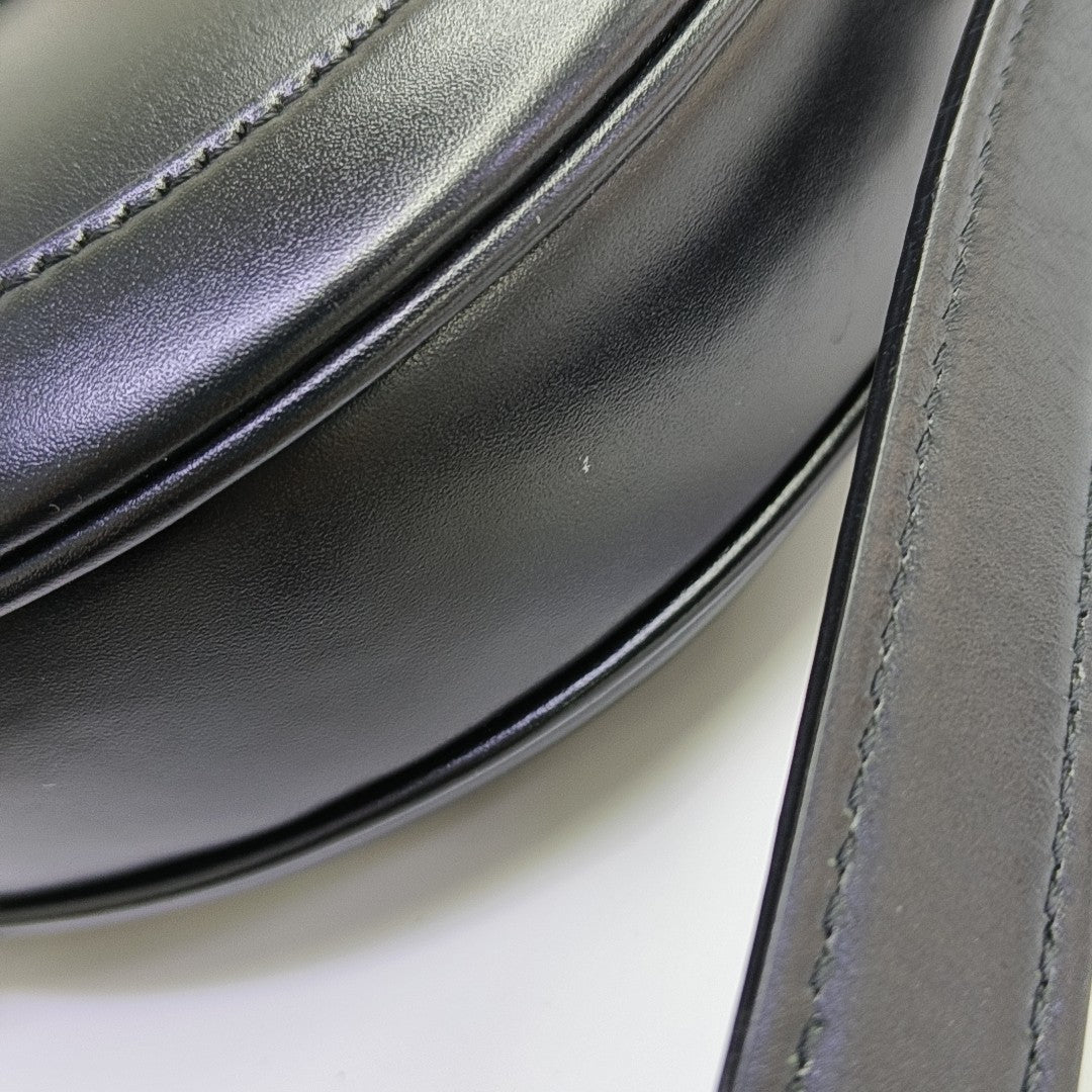 16 Small Calfskin Black