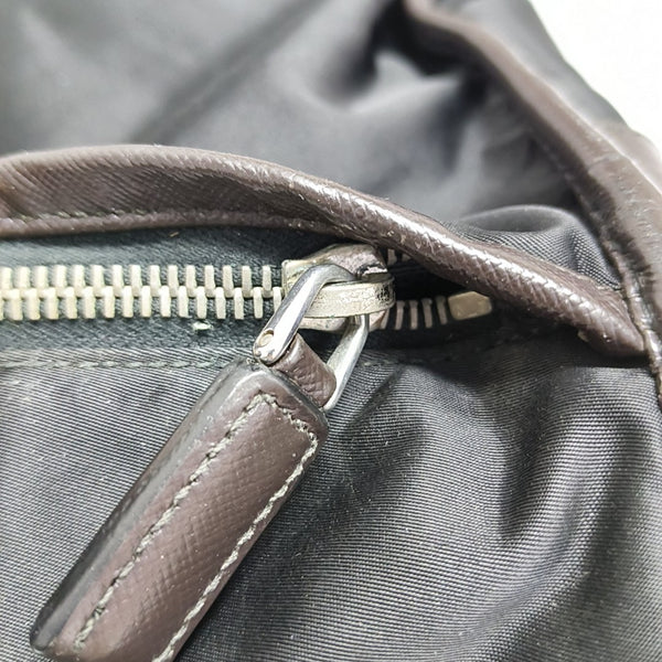 Vela Messenger Bag Nylon Black