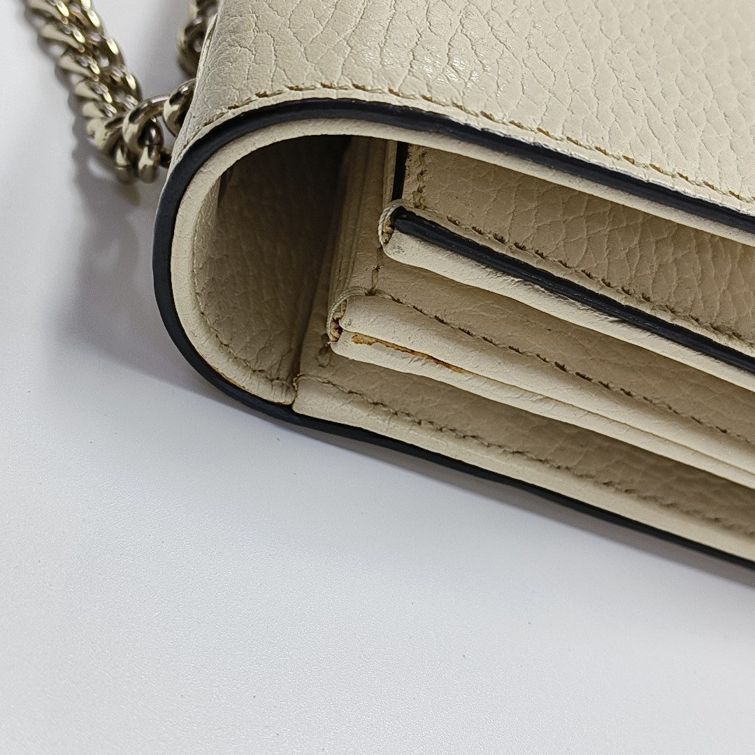 Interlocking G Large Calfskin Beige