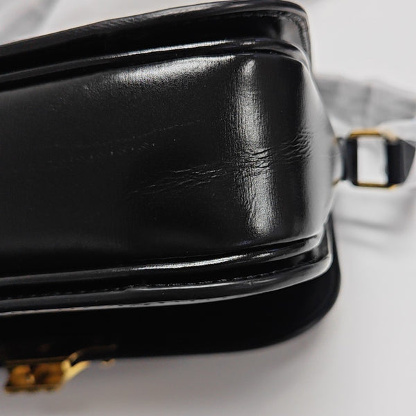 TRIOMPHE Medium Calfskin Black