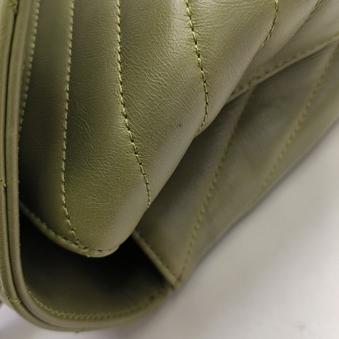 COCO HANDLE Medium Chevron, Quilted Calfskin Green